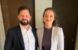 Irina Karamanos insiste en "repensar" el cargo de Primera Dama: "No es que se legitime y listo" Irina Karamanos insiste en "repensar" el cargo de Primera Dama: "No es que se legitime y listo"