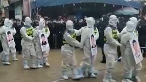 La controvertida humillación pública contra supuestos delincuentes aplicada en China La controvertida humillación pública contra supuestos delincuentes aplicada en China