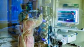 Estudio sudafricano confirma que vacunas sí preparan al sistema inmunitario contra ómicron Estudio sudafricano confirma que vacunas sí preparan al sistema inmunitario contra ómicron