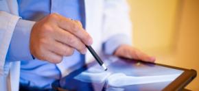 Tecnólogo médico es condenado a cárcel por abusar de adolescente durante radiografía
