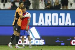 La Roja nomina a un nuevo arquero por lesión de Claudio Bravo La Roja nomina a un nuevo arquero por lesión de Claudio Bravo