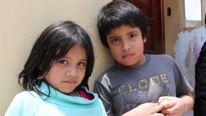 El drama de los miles niños huérfanos por coronavirus en Perú El drama de los miles niños huérfanos por coronavirus en Perú