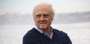 Agustín Squella por extensa votación en la CC: "Hemos dado un espectáculo durante todo el día" Agustín Squella por extensa votación en la CC: "Hemos dado un espectáculo durante todo el día"