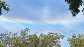 "Sin lluvia": Usuarios comparten imágenes de arcoíris que apareció en el cielo de Santiago