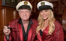 Viuda de Hugh Hefner perdió miles de seguidores tras quitarse "lo falso" del cuerpo: así luce ahora Viuda de Hugh Hefner perdió miles de seguidores tras quitarse "lo falso" del cuerpo: así luce ahora