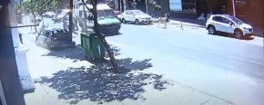 Mujer fue detenida tras escapar de un control policial conduciendo contra el sentido del tránsito Mujer fue detenida tras escapar de un control policial conduciendo contra el sentido del tránsito
