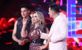 El tenso momento de Yasmín Valdés con jurado de "Aquí se Baila" tras quedar en blanco durante baile El tenso momento de Yasmín Valdés con jurado de "Aquí se Baila" tras quedar en blanco durante baile