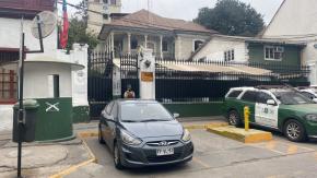 42 detenidos tras fiesta clandestina en Santiago: Sujetos habrían disparado contra Carabineros 42 detenidos tras fiesta clandestina en Santiago: Sujetos habrían disparado contra Carabineros