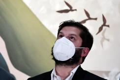 "No podemos naturalizar esto": Boric reacciona a incidentes en partido de Católica y Colo Colo "No podemos naturalizar esto": Boric reacciona a incidentes en partido de Católica y Colo Colo