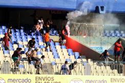 Con 22 detenidos terminaron incidentes entre hinchas de Universidad Católica y Colo Colo Con 22 detenidos terminaron incidentes entre hinchas de Universidad Católica y Colo Colo