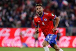 A tres días de enfrentar a Argentina: Mauricio Isla y Jean Meneses arrojan positivo por coronavirus A tres días de enfrentar a Argentina: Mauricio Isla y Jean Meneses arrojan positivo por coronavirus