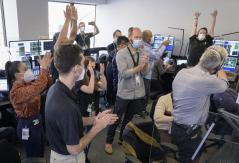 Telescopio espacial Webb llegó a su destino, a 1,5 millones de km de la Tierra Telescopio espacial Webb llegó a su destino, a 1,5 millones de km de la Tierra