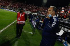 "Nos gustaría tenerlo": Lasarte advierte que situación de Mauricio Isla "está en manos del gobierno" "Nos gustaría tenerlo": Lasarte advierte que situación de Mauricio Isla "está en manos del gobierno"