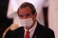 Cancillería aclara situación de Allamand tras reuniones en Madrid: "Hace uso de su feriado legal" Cancillería aclara situación de Allamand tras reuniones en Madrid: "Hace uso de su feriado legal"