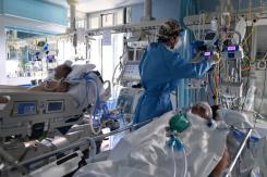Seis integrantes de una familia en Italia mueren de COVID-19 al no estar vacunados Seis integrantes de una familia en Italia mueren de COVID-19 al no estar vacunados