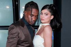 Kylie Jenner anunció que se convirtió en madre por segunda vez: Publicó la primera foto del bebé