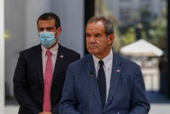 Allamand tras renuncia: "Jamás hubo ni asomo de abandono de deberes" Allamand tras renuncia: "Jamás hubo ni asomo de abandono de deberes"