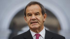 Ex ministro Andrés Allamand: "Jamás hubo ni asomo de abandono de deberes" Ex ministro Andrés Allamand: "Jamás hubo ni asomo de abandono de deberes"