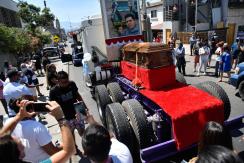 Camioneros realizaron caravana para despedir a Byron Castillo
