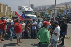 Peritajes muestran que camionero murió al estrellarse tras ser lanzado desde 9,73 metros Peritajes muestran que camionero murió al estrellarse tras ser lanzado desde 9,73 metros