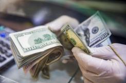 Dólar en Chile profundiza caída y se acerca a $ 800 por alivio en tensiones sobre Ucrania Dólar en Chile profundiza caída y se acerca a $ 800 por alivio en tensiones sobre Ucrania