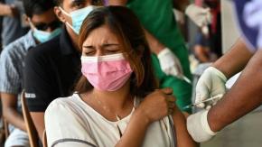 Covid: por qué no es lo mismo contagiarse de coronavirus con vacuna que sin ella
