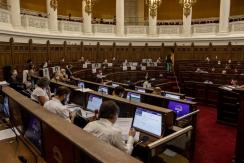 Revisa las normas aprobadas en la Convención y que pasan a la Comisión de Armonización Revisa las normas aprobadas en la Convención y que pasan a la Comisión de Armonización