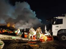 Denuncian mal olor y humo tóxico en Antofagasta tras incendio en ex vertedero Denuncian mal olor y humo tóxico en Antofagasta tras incendio en ex vertedero