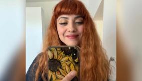 Mon Laferte sube su primera foto a redes sociales junto a su hijo Joel Mon Laferte sube su primera foto a redes sociales junto a su hijo Joel