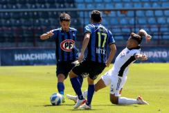 Huachipato abre la cuenta ante Colo Colo, que sumaría su tercer partido sin ganar Huachipato abre la cuenta ante Colo Colo, que sumaría su tercer partido sin ganar