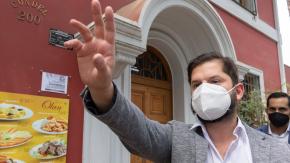 Boric comparte mensaje tras 8 años de trabajo en el Congreso y agradece a sus funcionarios Boric comparte mensaje tras 8 años de trabajo en el Congreso y agradece a sus funcionarios