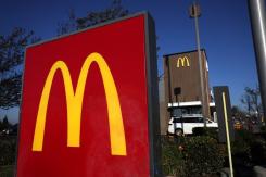 McDonald's cierra temporalmente sus 850 restaurantes en Rusia: Starbucks cerrará sus 130 locales McDonald's cierra temporalmente sus 850 restaurantes en Rusia: Starbucks cerrará sus 130 locales