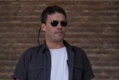 Diego Muñoz anunció con tierna postal playera que se convertirá en padre: "Ampliaremos" Diego Muñoz anunció con tierna postal playera que se convertirá en padre: "Ampliaremos"