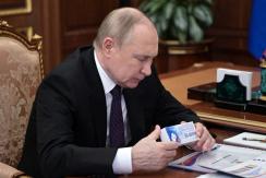 Francia acusa a Rusia de "fingir" negociar con Ucrania Francia acusa a Rusia de "fingir" negociar con Ucrania