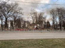 Bombardeo ruso causa graves daños en gran planta metalúrgica de Mariúpol en Ucrania Bombardeo ruso causa graves daños en gran planta metalúrgica de Mariúpol en Ucrania