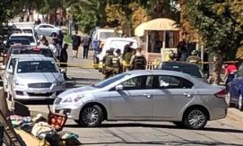 Tres carabineros resultan heridos tras abatir a hombre que les disparó en Puente Alto Tres carabineros resultan heridos tras abatir a hombre que les disparó en Puente Alto