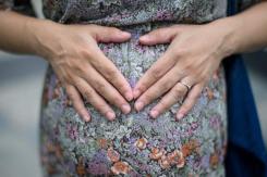 Querían una niña: Pareja homoparental demanda a clínica de fertilidad por el sexo de su bebé Querían una niña: Pareja homoparental demanda a clínica de fertilidad por el sexo de su bebé