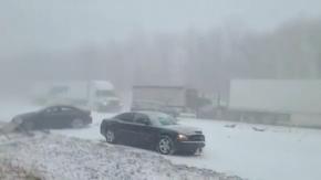 Tormenta de nieve: Al menos 50 vehículos involucrados en accidente en Pennsylvania Tormenta de nieve: Al menos 50 vehículos involucrados en accidente en Pennsylvania