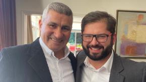 Presidente Boric se reúne con sus ídolos de la UC Alberto Acosta y Néstor Gorosito en Argentina Presidente Boric se reúne con sus ídolos de la UC Alberto Acosta y Néstor Gorosito en Argentina