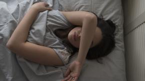 Enfermera descubre a su novio con otra mujer y los echa para dormir: "Estaba demasiado cansada" Enfermera descubre a su novio con otra mujer y los echa para dormir: "Estaba demasiado cansada"