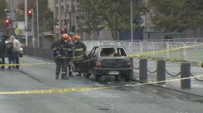 Hombre que se quemó frente a La Moneda es hermano del asesinado empresario Pedro Carrión Hombre que se quemó frente a La Moneda es hermano del asesinado empresario Pedro Carrión