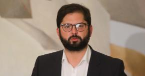 Cadem: Desaprobación al mandato de Boric continúa en aumento y llega al 50% Cadem: Desaprobación al mandato de Boric continúa en aumento y llega al 50%