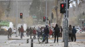 Sistema frontal: Reportan corte de luz en distintos sectores de la Región Metropolitana Sistema frontal: Reportan corte de luz en distintos sectores de la Región Metropolitana