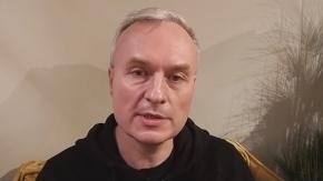 Vicepresidente del tercer mayor banco de Rusia se fue a Ucrania para combatir contra Moscú Vicepresidente del tercer mayor banco de Rusia se fue a Ucrania para combatir contra Moscú