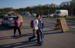 Ucrania dice que planea "operación" de evacuación de civiles de Azovstal este viernes Ucrania dice que planea "operación" de evacuación de civiles de Azovstal este viernes