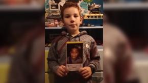 Niño inicia campaña en redes sociales para comprarle lentes nuevos a un compañero de clase Niño inicia campaña en redes sociales para comprarle lentes nuevos a un compañero de clase