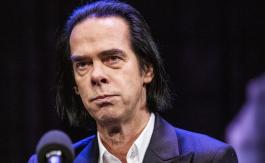 Nick Cave tras muerte de otro de sus hijos: "Estaríamos agradecidos por la privacidad de la familia" Nick Cave tras muerte de otro de sus hijos: "Estaríamos agradecidos por la privacidad de la familia"