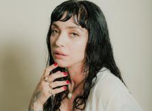 Amamantando y pintando: Mon Laferte publicó inéditas fotos con su hijo Joel en el "Día de la Madre" Amamantando y pintando: Mon Laferte publicó inéditas fotos con su hijo Joel en el "Día de la Madre"