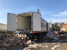 Ladrones robaron un camión con 25 millones de pesos en helados Ladrones robaron un camión con 25 millones de pesos en helados