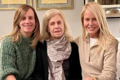 "Está flaquita": Cecilia Bolocco contó que su madre está en su tercer tratamiento contra el cáncer "Está flaquita": Cecilia Bolocco contó que su madre está en su tercer tratamiento contra el cáncer